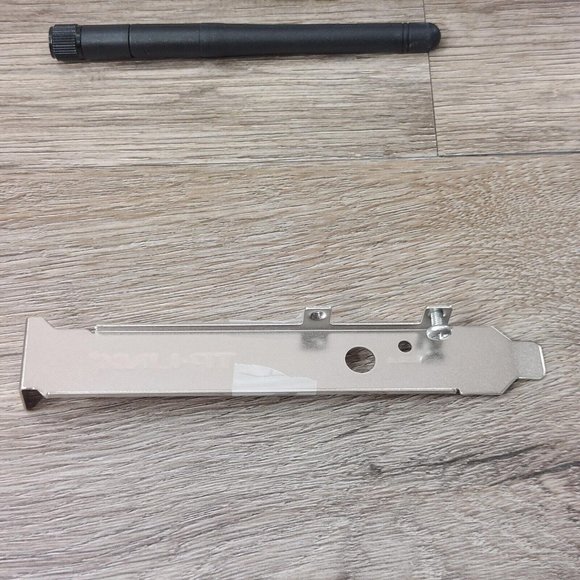 TP-Link 150 Mbps Wireless N PCl Express Adapter Model TL-WN781ND Rev:2.0 Wi-Fi - Picture 6 of 10